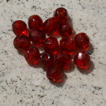 P 0051 - Glasschliffperlen, Dunkelrot, 4 mm