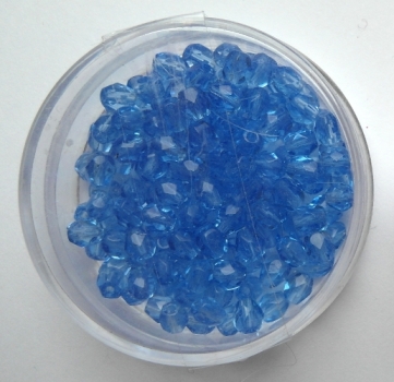 P 0247 - Glasschliffperlen, Blau, 4 mm