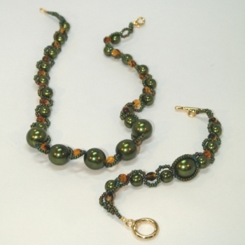 A 0041 - Bastelset Armband Liana, olivgrün