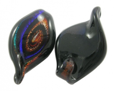 AH 0073 - Handgearbeiteter Glasanhänger "kleines Blatt"