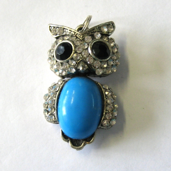 AH 0302 - Anhänger "Eule mit blauem Bauch" und Strass
