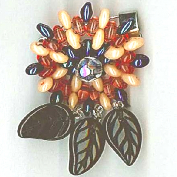 BR 0002 - Brosche aus Twin Beads in Orange-Blau