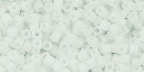 TC-15-41 - Toho Cubes 15/0, 1,5mm, Opaque White