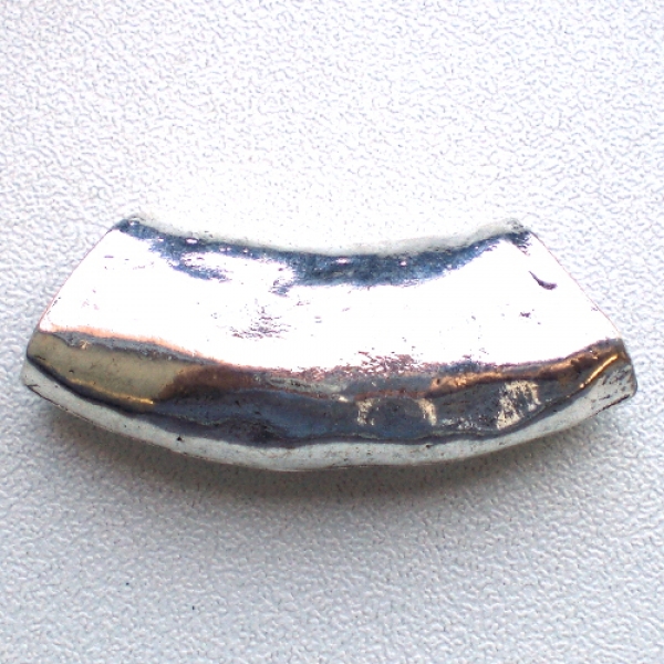 P 0471 - Metallröhre. silberglänzend