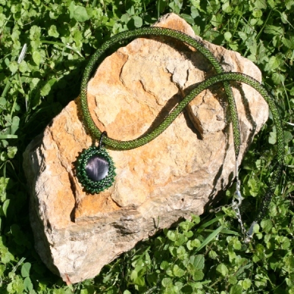 A_PT 0008 - Umperlter Cabochon mit Toho Treasures (Anleitung)