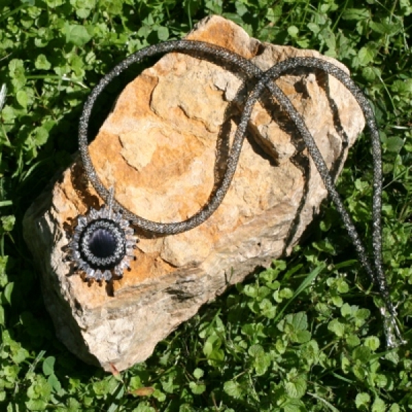 A_PT 0012 - Umperlter Cabochon mit Glasperlen (Anleitung)