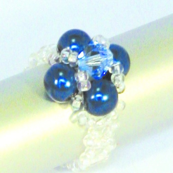 R 0019 - Ring in Saphirblau